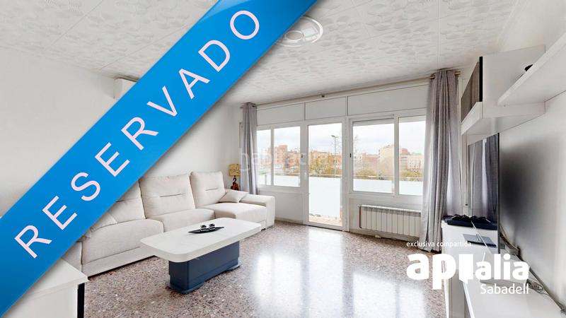 Foto 050b68c4-6a56-4bf9-ac71-2eafcc74c69b. Casa adosada para dos familias en La Romànica Barberà del Vallès