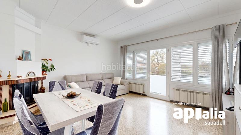 Foto 0bd04753-e805-4d19-b806-484f8d903064. Casa adosada para dos familias en La Romànica Barberà del Vallès