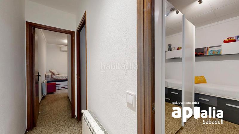 Foto 52cfa8bb-22d6-4d37-a58e-063710ae1fdd. Casa adosada para dos familias en La Romànica Barberà del Vallès