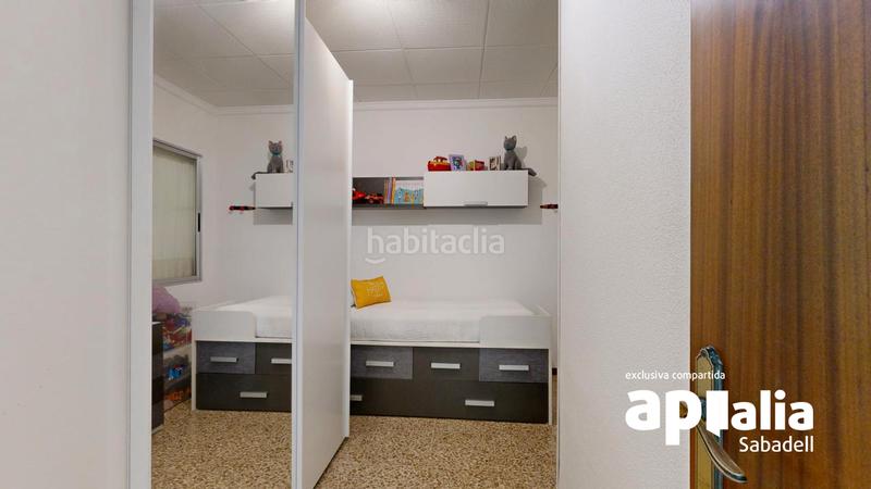 Foto 69a203ff-563a-4a5e-9a51-7c0c00139e3c. Casa adosada para dos familias en La Romànica Barberà del Vallès