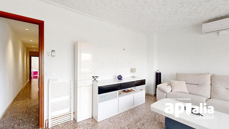 Foto 6dabc7f2-64ac-4244-b230-c5ed8c0ecf67. Casa adosada para dos familias en La Romànica Barberà del Vallès