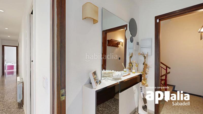 Foto 772aa781-c46d-4052-934a-9c7d42ca8894. Casa adosada para dos familias en La Romànica Barberà del Vallès