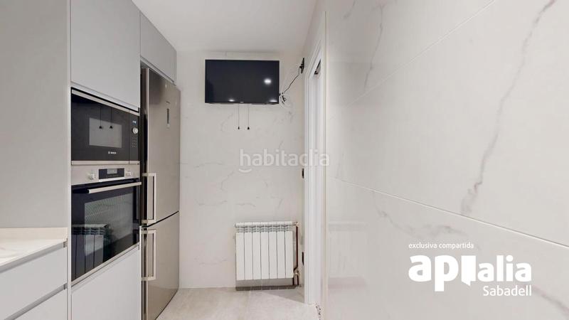 Foto 86c24344-b384-476d-b8b3-900bcbe280b4. Casa adosada para dos familias en La Romànica Barberà del Vallès