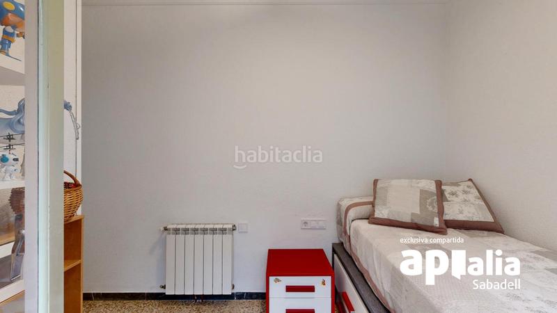 Foto 8d986379-8299-4c15-8599-64d4899cbc7f. Casa adosada para dos familias en La Romànica Barberà del Vallès