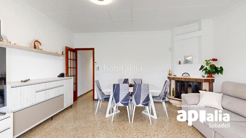 Foto 978396eb-88d6-4e66-9d8d-2c77519accfd. Casa adosada para dos familias en La Romànica Barberà del Vallès