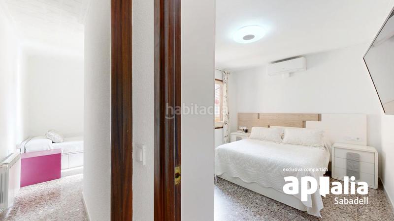 Foto e00a7d41-05e2-422c-9c2e-ac54ff8b2b4e. Casa adosada para dos familias en La Romànica Barberà del Vallès