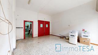 Lloguer Local Comercial  Carrer dels marquesos de barberà. En marquesos