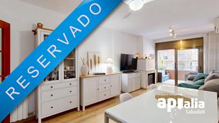 Pis a Centre-Eixample-Can Llobet. 4 dormitorios reformado