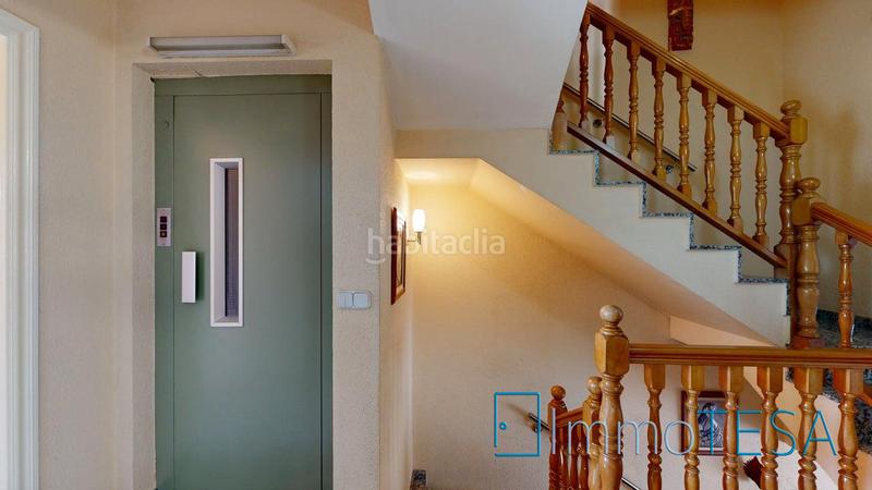 Foto 3a4ac5cc-bc7b-4e54-ad64-e9cd0e7bac0a. Maison jumelée avec chauffage dans Centre-Eixample-Can Llobet Barberà del Vallès