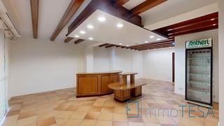Local Comercial a Centre-Eixample-Can Llobet. Local con vivienda