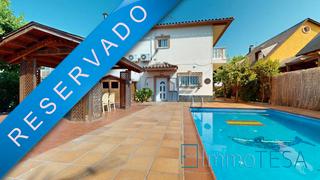 Maison à Ca n´Esteper-Can Gorgs-Can Gorgs II. Con piscina y garaje