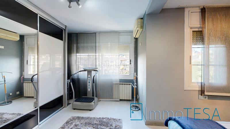 Foto 35cec47f-fb27-4d99-9b70-1a22e53fcc03. Casa adossada amb calefacció aparcament piscina a Barberà del Vallès