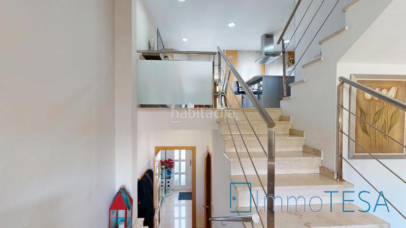 Foto e62d025e-1926-46ec-9985-054fc0efcac8. Casa adossada amb calefacció aparcament piscina a Barberà del Vallès