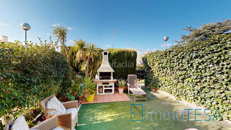 Foto e84917f0-a3b8-4813-9299-deb67f070569. Casa adossada amb calefacció aparcament piscina a Barberà del Vallès