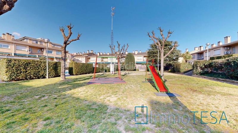 Foto ec304313-3d9e-41c3-9795-d998d897d1f1. Casa adossada amb calefacció aparcament piscina a Barberà del Vallès