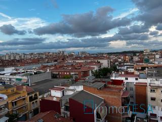 Attique  Carrer de nemesi valls. 4 dormitorios con terraza