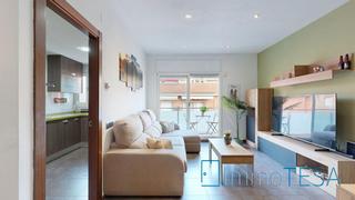 Appartement à Centre-Eixample-Can Llobet. Finca del 2009