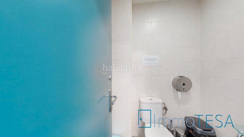 Foto 8a3cab6c-2a3e-4b5d-8fcd-48fed1da7612. Local comercial a Barri Antic Barberà del Vallès