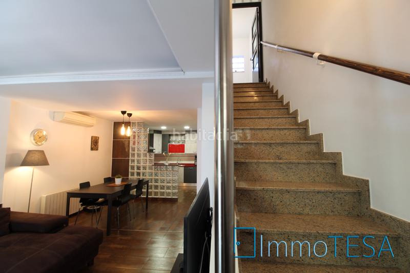 Foto 1b5bb3ea-9be6-49c2-9fab-eb1bbd357493. Casa adossada amb calefacció aparcament a La Romànica Barberà del Vallès