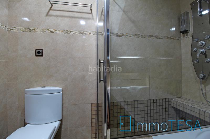 Foto 97f40734-e3a4-401e-9274-9ca7ecdf6e70. Casa adossada amb calefacció aparcament a La Romànica Barberà del Vallès