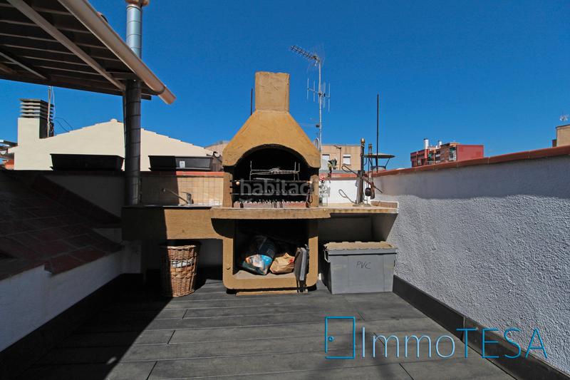 Foto 9998724e-e716-47fc-9119-e43286c7097e. Casa adossada amb calefacció aparcament a La Romànica Barberà del Vallès