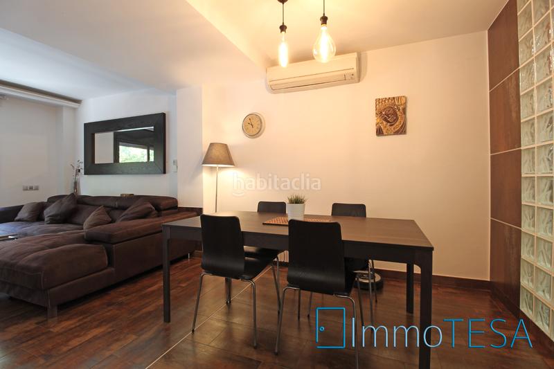 Foto 9d0581bf-6ba2-4262-8be3-15929acbdd3b. Casa adossada amb calefacció aparcament a La Romànica Barberà del Vallès