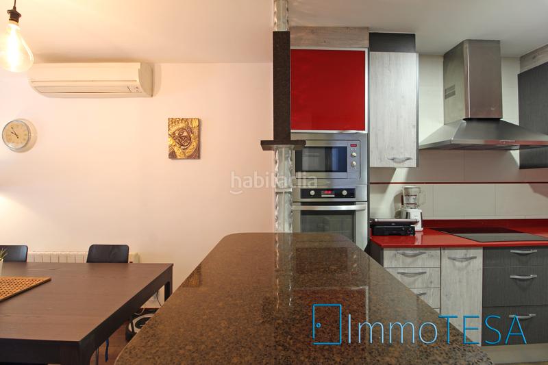 Foto a178ce13-db0e-4984-8f15-2dfc252b78fc. Casa adossada amb calefacció aparcament a La Romànica Barberà del Vallès