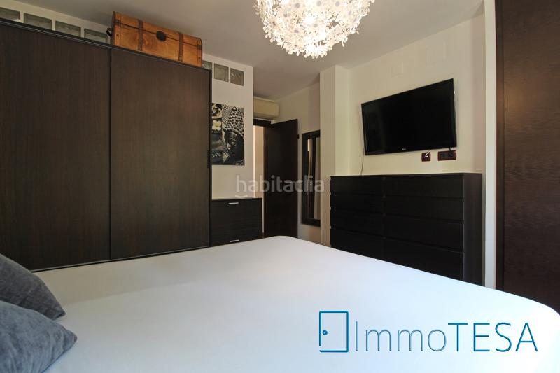 Foto c056ea70-a3d3-4ebe-82d7-093e0b19c970. Casa adossada amb calefacció aparcament a La Romànica Barberà del Vallès