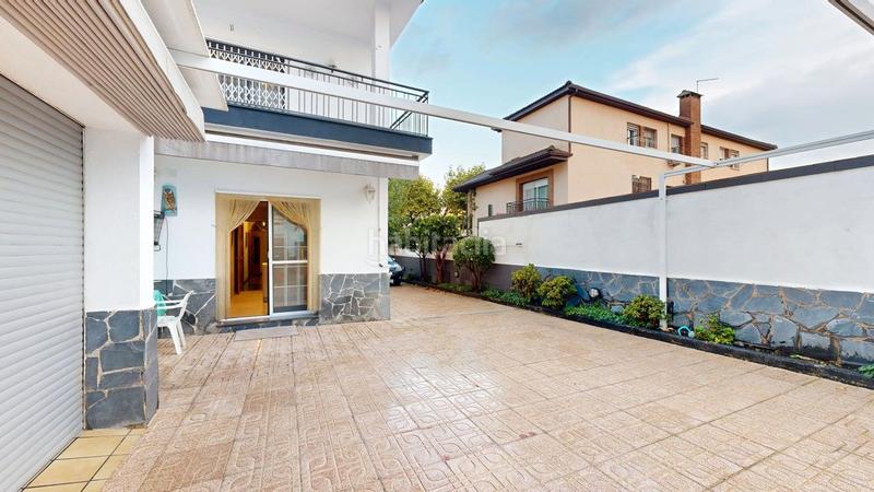 Foto b8ae5c0c-f54b-4319-8e1b-3fc3bfe768a8. Xalet amb calefacció aparcament a Ca n´Esteper-Can Gorgs-Can Gorgs II Barberà del Vallès