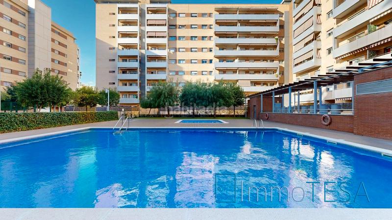 Foto 3686db21-649d-4184-ac04-85a1ffa6f9bb. Pis amb calefacció aparcament piscina a Parc d´Europa Barberà del Vallès