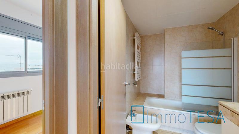 Foto 3ef2ccb5-2218-4c5c-a6c4-87a168e65e92. Pis amb calefacció aparcament piscina a Parc d´Europa Barberà del Vallès