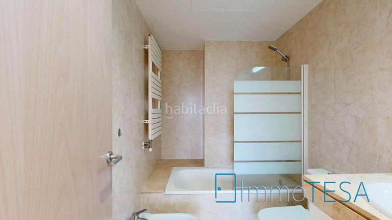 Foto 45a4c659-0a92-4695-8d49-147beb3e8b35. Pis amb calefacció aparcament piscina a Parc d´Europa Barberà del Vallès