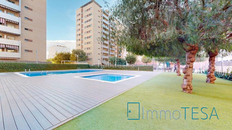 Foto 8065f4f4-a928-4ff2-b9f3-d2bdf5de7305. Pis amb calefacció aparcament piscina a Parc d´Europa Barberà del Vallès