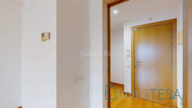 Foto b9e58126-87f6-41d4-9162-9562fab7512a. Pis amb calefacció aparcament piscina a Parc d´Europa Barberà del Vallès