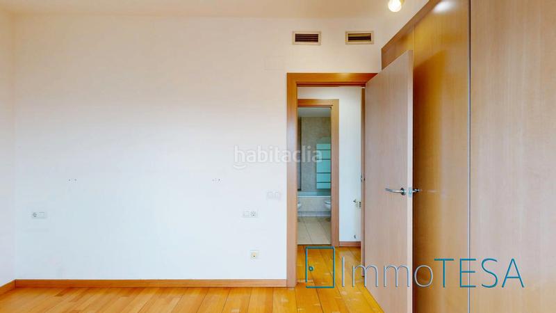 Foto bf6d8a6c-9a27-4190-b3f7-0afa87139654. Pis amb calefacció aparcament piscina a Parc d´Europa Barberà del Vallès