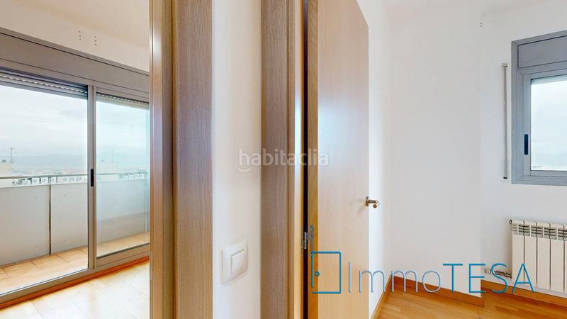 Foto c9557359-4d7f-4d1c-8e93-620c953c42dc. Pis amb calefacció aparcament piscina a Parc d´Europa Barberà del Vallès