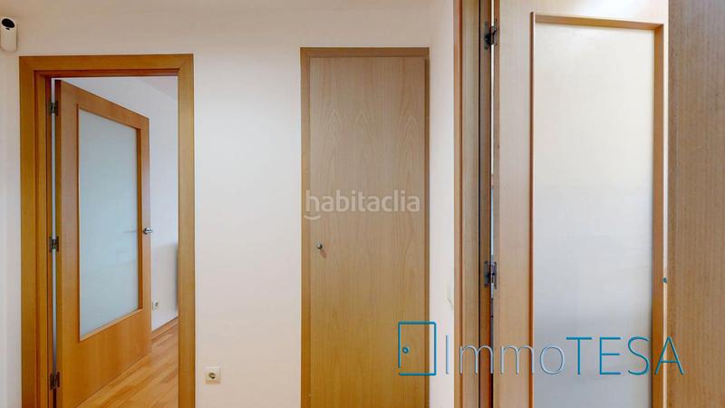 Foto e173b8d7-395b-484e-b777-a0c916a431c5. Pis amb calefacció aparcament piscina a Parc d´Europa Barberà del Vallès