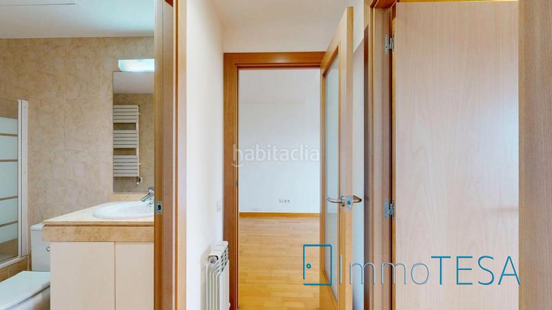 Foto e9119c97-2ce6-43c4-be2b-16ee792952d7. Pis amb calefacció aparcament piscina a Parc d´Europa Barberà del Vallès