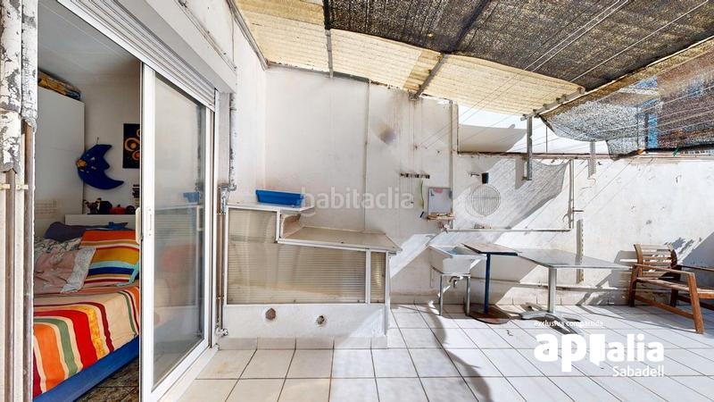 Foto 73c67162-3a2d-44b1-8004-3cb400b92435. Casa adossada amb calefacció aparcament a Creu de Barberà Sabadell