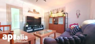 Pis  Ronda de santa maria. 3 habitaciones con ascensor