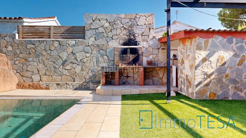 Foto 120288b9-c7af-4e7c-bf97-661dbc16a8c8. Casa amb calefacció aparcament piscina a Ca n´Esteper-Can Gorgs-Can Gorgs II Barberà del Vallès