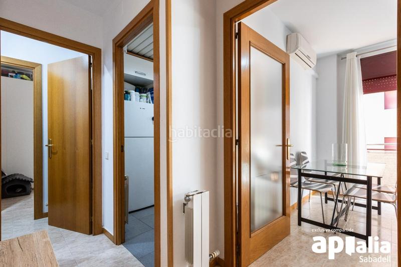 Foto 63ec1cec-ae17-4f31-9426-ea5377acd8c3. Appartamento con riscaldamento parcheggio piscina in Sabadell