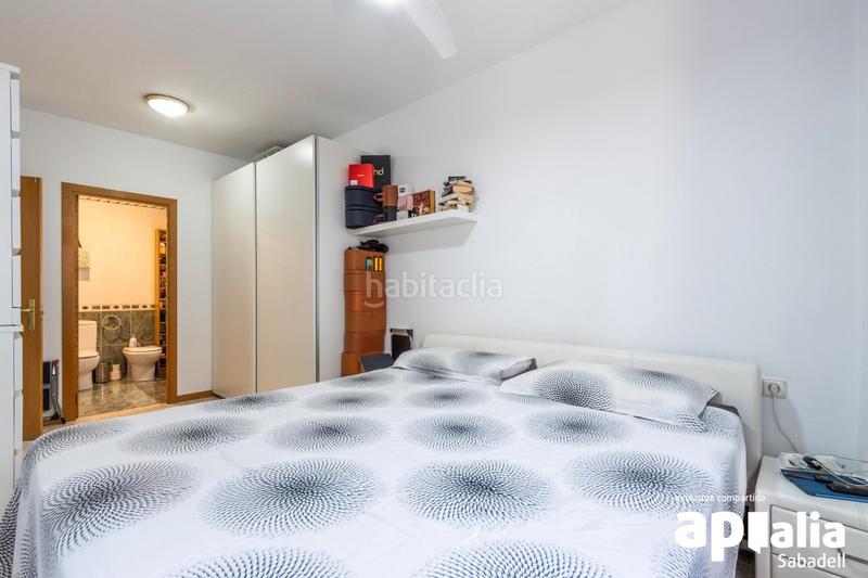 Foto 8eb4a053-c087-406a-ab10-53fbd7120096. Appartamento con riscaldamento parcheggio piscina in Sabadell