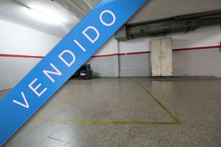 Car parking in Ca n´Esteper-Can Gorgs-Can Gorgs II. Parking en el centro de barberà del vallés