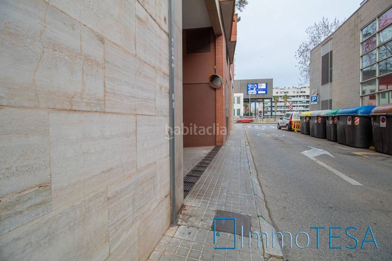Foto 5223bad3-9fd9-4ff2-88d9-b78114458a6e. Aparcament cotxe a Centre Sabadell