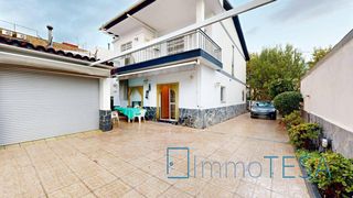 Casa a Ca n�Esteper-Can Gorgs-Can Gorgs II. Chalet con parking