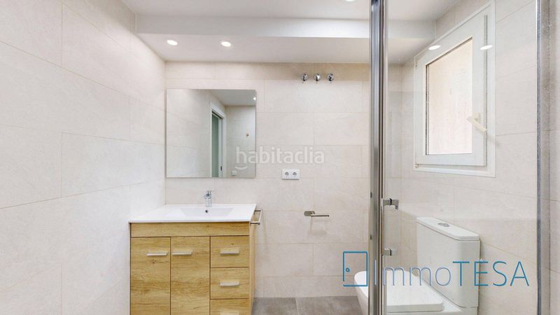 Foto 90c56d70-63d1-4a02-b141-e368266be27e. Alquiler local comercial local 142m2 terraza 66m2 en Barberà del Vallès
