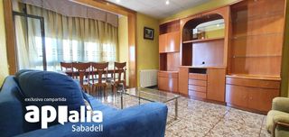 Piso en Creu de Barberà. 4 habitaciones