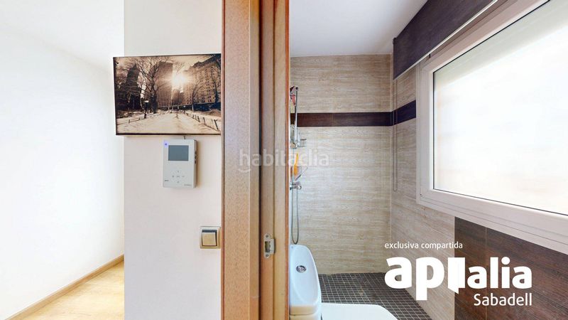 Foto 0580ee6a-3699-4730-8564-4f3c1e8c1bf0. Casa amb calefacció aparcament a Can Serra Barberà del Vallès