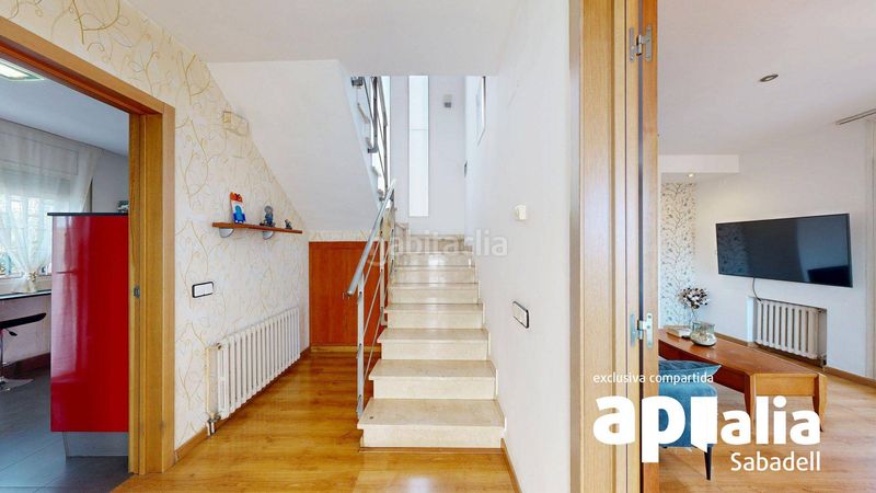 Foto 199ab2af-1ad4-4917-941b-7b6d8e73e80b. Casa amb calefacció aparcament a Can Serra Barberà del Vallès